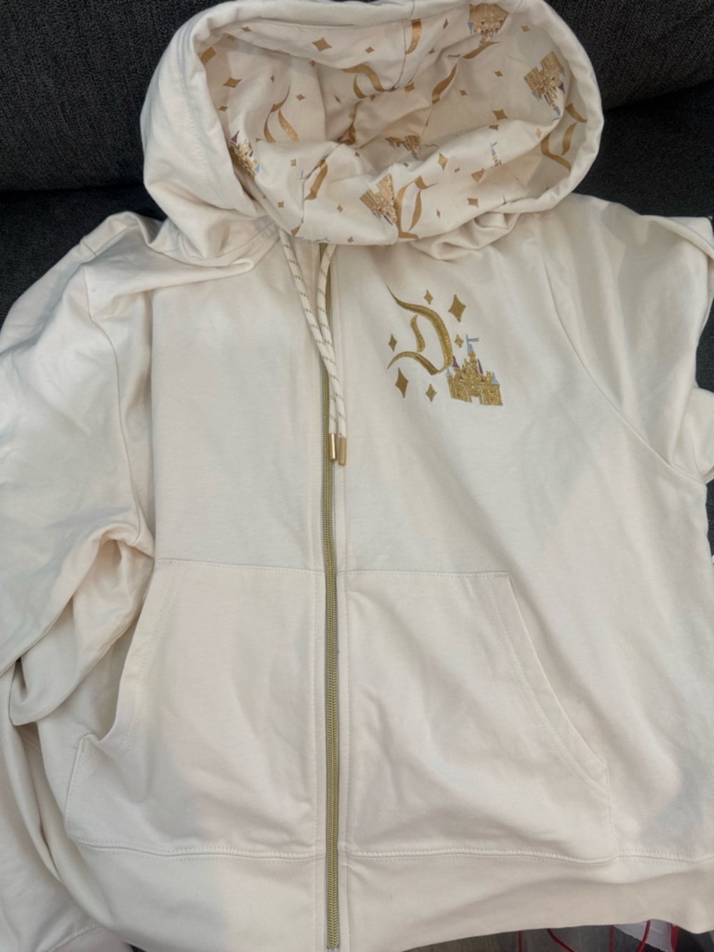 NEW WITH TAGS LIMITED EDITION DISNEYLAND 70TH ANNIVERSARY RESORT JACKET
